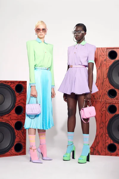 Look 27